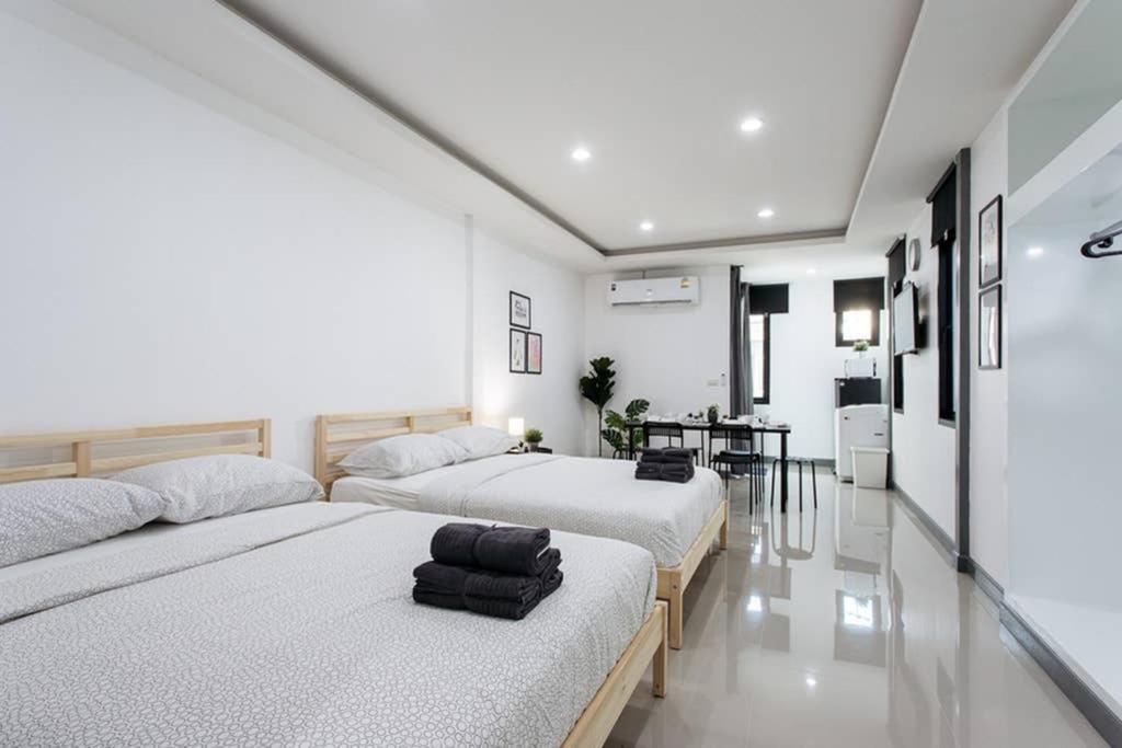 P4 Silom Large 2Beds Full Kitchen Wifi 4-6Pax Apartment Bangkok Exterior photo